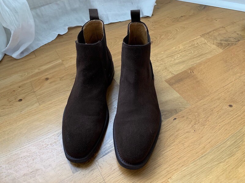 russell and bromley billington